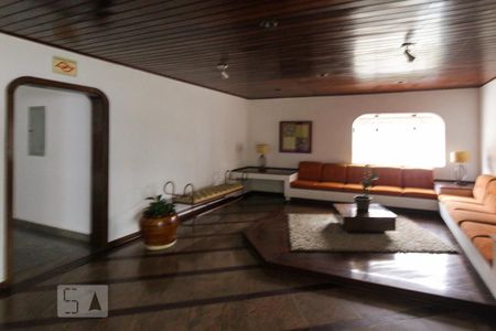 Apartamento à venda com 260m², 3 quartos e 4 vagas Apartamento à venda com 260m², 3 quartos e 4 vagasHall