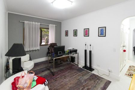 Apartamento à venda com 260m², 3 quartos e 4 vagas Apartamento à venda com 260m², 3 quartos e 4 vagasEscritório