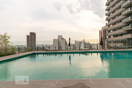 Studio para alugar com 34m², 1 quarto e sem vaga Studio para alugar com 34m², 1 quarto e sem vagaPiscina