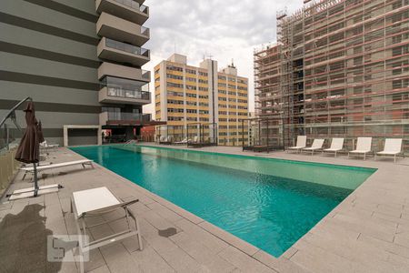 Studio para alugar com 34m², 1 quarto e sem vaga Studio para alugar com 34m², 1 quarto e sem vagaPiscina