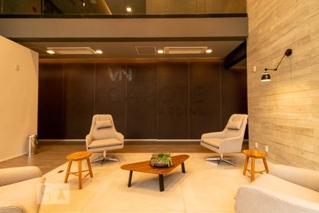 Studio para alugar com 34m², 1 quarto e sem vaga Studio para alugar com 34m², 1 quarto e sem vagaHall de entrada