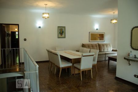 Sala de casa à venda com 3 quartos, 280m² em Vila Madalena, São Paulo