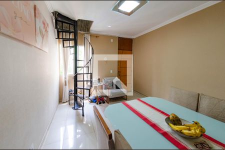 Sala de apartamento à venda com 2 quartos, 106m² em Nova Gameleira, Belo Horizonte