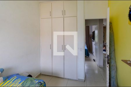 Apartamento à venda com 106m², 2 quartos e 1 vagaQuarto 2