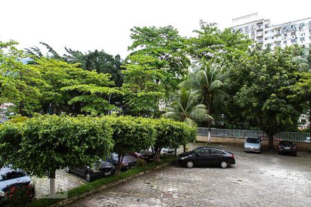 Vista da sala de apartamento para alugar com 2 quartos, 48m² em Jacarepaguá, Rio de Janeiro