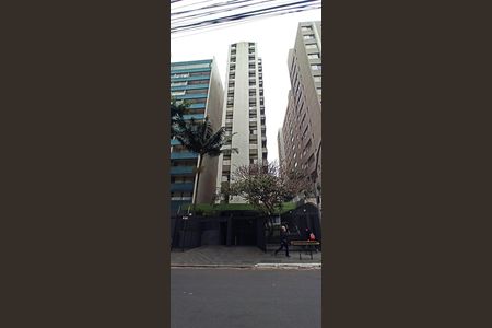 Apartamento para alugar com 60m², 1 quarto e 1 vagaFachada