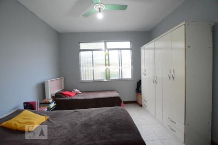 Quarto 1 de casa para alugar com 3 quartos, 120m² em Cordovil, Rio de Janeiro