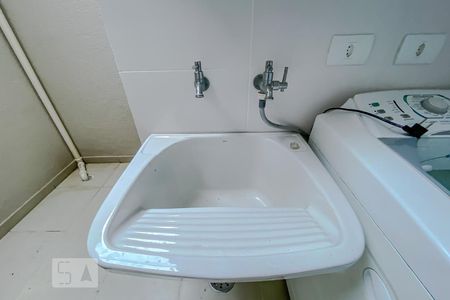 Casa para alugar com 115m², 3 quartos e 2 vagasDetalhe Lavanderia