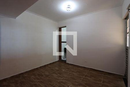 Sala de casa para alugar com 2 quartos, 80m² em Jardim Paraguaçu, São Paulo