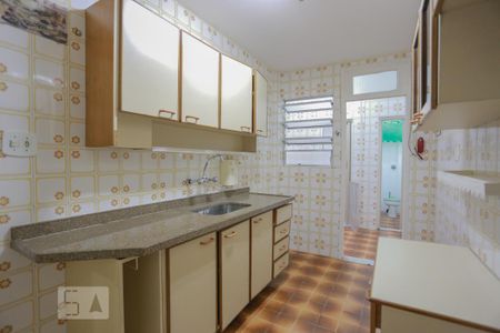 Cozinha de apartamento para alugar com 2 quartos, 70m² em Tijuca, Rio de Janeiro
