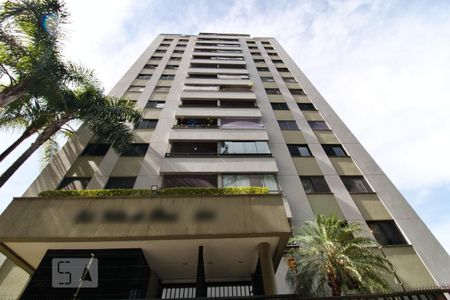 Apartamento à venda com 74m², 3 quartos e 2 vagas Apartamento à venda com 74m², 3 quartos e 2 vagasFachada