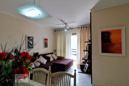 Sala de apartamento para alugar com 3 quartos, 74m² em Vila Andrade, São Paulo