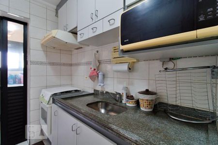 Apartamento à venda com 74m², 3 quartos e 2 vagas Apartamento à venda com 74m², 3 quartos e 2 vagasCozinha
