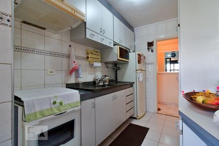 Apartamento à venda com 74m², 3 quartos e 2 vagas Apartamento à venda com 74m², 3 quartos e 2 vagasCozinha