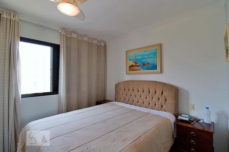 Apartamento à venda com 74m², 3 quartos e 2 vagas Apartamento à venda com 74m², 3 quartos e 2 vagasSuíte