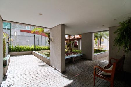 Apartamento à venda com 74m², 3 quartos e 2 vagas Apartamento à venda com 74m², 3 quartos e 2 vagasÁrea comum