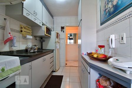 Apartamento à venda com 74m², 3 quartos e 2 vagas Apartamento à venda com 74m², 3 quartos e 2 vagasCozinha