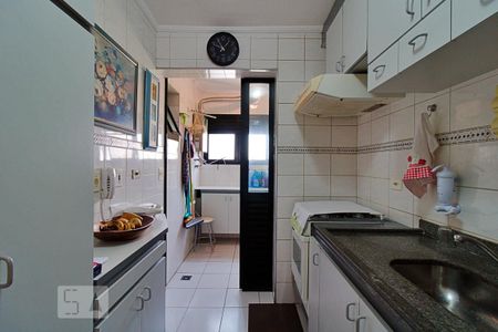 Apartamento à venda com 74m², 3 quartos e 2 vagas Apartamento à venda com 74m², 3 quartos e 2 vagasCozinha