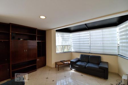 Apartamento à venda com 74m², 3 quartos e 2 vagas Apartamento à venda com 74m², 3 quartos e 2 vagasÁrea comum - Salão de festas