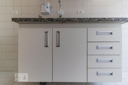 Apartamento para alugar com 42m², 1 quarto e 1 vagaCozinha - Armários