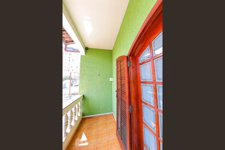 Casa à venda com 384m², 4 quartos e 6 vagas Casa à venda com 384m², 4 quartos e 6 vagasSacada da Suite