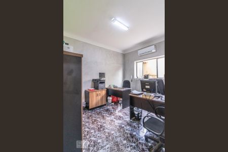 Casa à venda com 320m², 5 quartos e 1 vaga Casa à venda com 320m², 5 quartos e 1 vagaQuarto 2