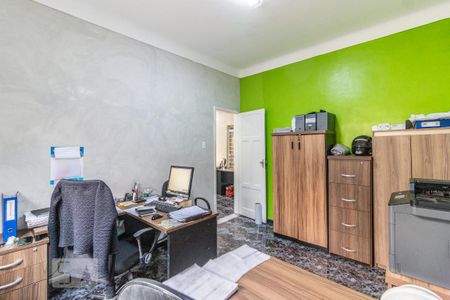 Casa à venda com 320m², 5 quartos e 1 vaga Casa à venda com 320m², 5 quartos e 1 vagaQuarto 2