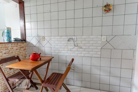 Sala/Cozinha de casa de condomínio à venda com 1 quarto, 44m² em Nossa Senhora das Gracas, Canoas