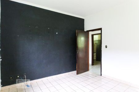 Quarto 1 de casa para alugar com 5 quartos, 120m² em Monte Castelo, São José dos Campos