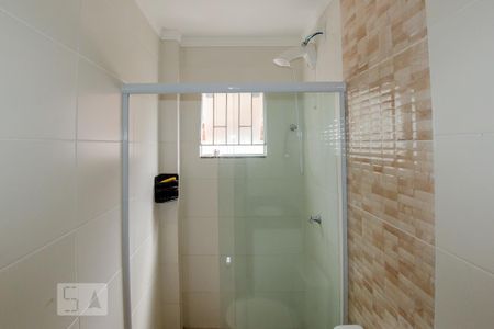 Apartamento para alugar com 68m², 2 quartos e 1 vaga Apartamento para alugar com 68m², 2 quartos e 1 vagaBanheiro social