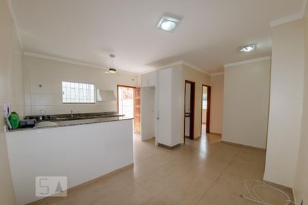 Sala de apartamento para alugar com 2 quartos, 68m² em Ingleses do Rio Vermelho, Florianópolis