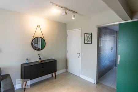 Sala de apartamento para alugar com 1 quarto, 49m² em Vila Bertioga, São Paulo