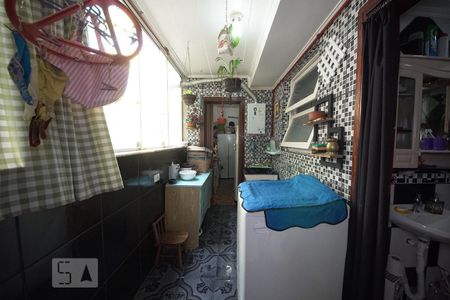 Apartamento para alugar com 110m², 3 quartos e 1 vagaÁrea de Serviço