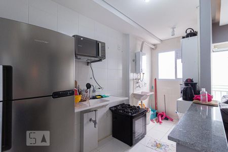 Apartamento para alugar com 48m², 2 quartos e 1 vaga Apartamento para alugar com 48m², 2 quartos e 1 vagaCozinha e Área de Serviço