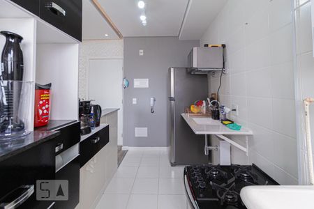 Apartamento para alugar com 48m², 2 quartos e 1 vaga Apartamento para alugar com 48m², 2 quartos e 1 vagaCozinha e Área de Serviço