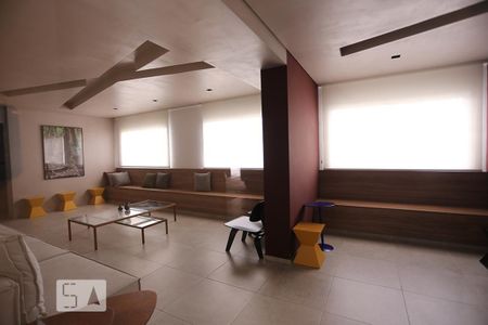 Apartamento para alugar com 48m², 2 quartos e 1 vaga Apartamento para alugar com 48m², 2 quartos e 1 vagaÁrea comum - Salão de festas
