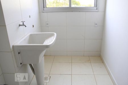 Área de Serviço de apartamento para alugar com 2 quartos, 58m² em Vila Rosa, Goiânia