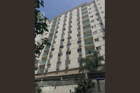 Apartamento à venda com 55m², 2 quartos e 1 vagaFachada