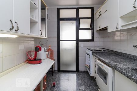 Apartamento à venda com 96m², 3 quartos e 2 vagasCozinha