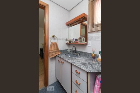 Apartamento à venda com 96m², 3 quartos e 2 vagasBanheiro suíte