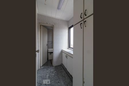 Apartamento à venda com 96m², 3 quartos e 2 vagasQuarto de serviço