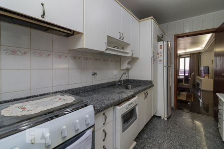 Apartamento à venda com 96m², 3 quartos e 2 vagasCozinha
