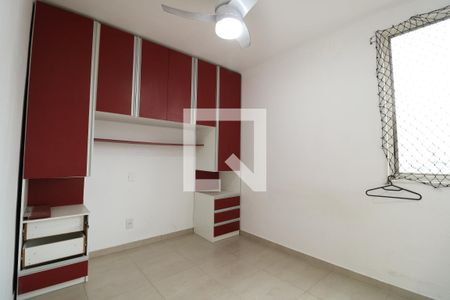 Quarto 2 de apartamento para alugar com 2 quartos, 50m² em Jaguaré, São Paulo
