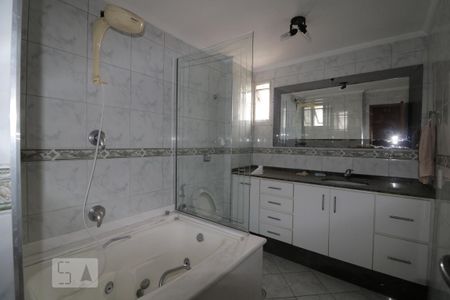 Apartamento para alugar com 65m², 2 quartos e sem vagaBanheiro