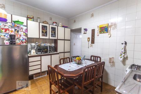 Casa à venda com 150m², 5 quartos e 2 vagasCozinha