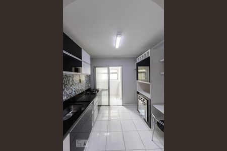 Apartamento à venda com 64m², 2 quartos e 1 vagaCozinha