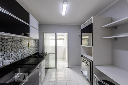 Cozinha de apartamento para alugar com 2 quartos, 64m² em Vila Regente Feijó, São Paulo