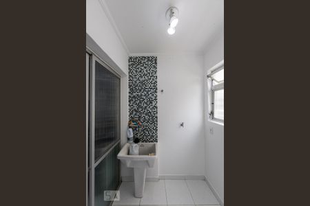 Apartamento à venda com 64m², 2 quartos e 1 vagaÁrea de Serviço