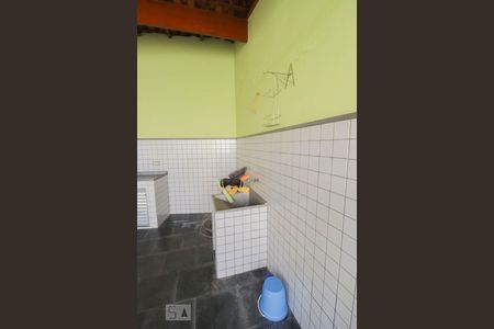 Casa à venda com 186m², 3 quartos e 2 vagas Casa à venda com 186m², 3 quartos e 2 vagasÁrea de Serviço