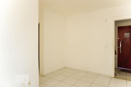 Sala de Apartamento com 2 quartos, 49m² Campo Grande